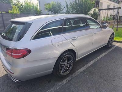 Mercedes E220