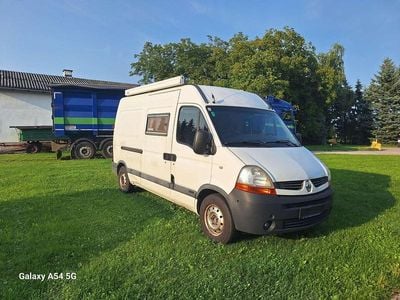 Weiß Gebraucht 2009 Renault Master Van | € 13.000