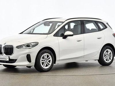 Gebraucht BMW 220 Shadowline 150 PS (110 kW) 2025 Alpinweiß