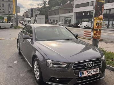Gebraucht Audi A4 143 PS (105 kW) 2012 Grau Limousine