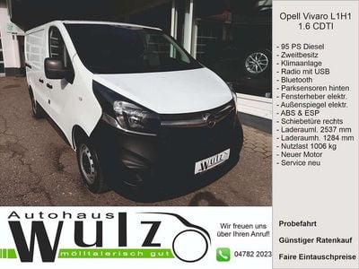 Weiß Gebraucht 2019 Opel Vivaro Van / Kleinbus | € 17.900