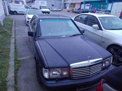 Mercedes 190