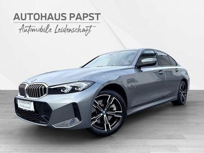 Skyscraper grau Gebraucht 2023 BMW 330e Efficient Dynamics | € 41.850 (Fairer Preis)