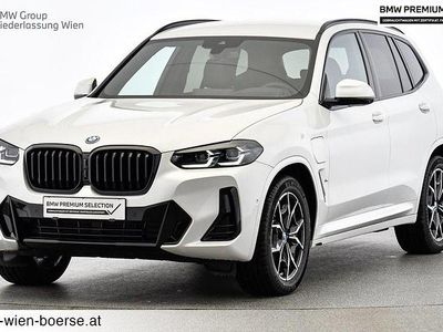 Mineralweiß Gebraucht 2024 BMW X3 Efficient Dynamics SUV | € 59.481 (Teuer)