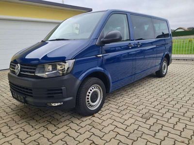 VW Caravelle