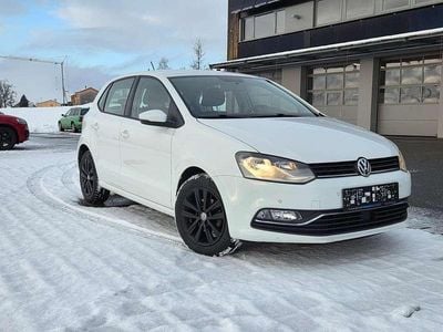 Weiß Gebraucht 2015 VW Polo Kleinwagen | € 6.900