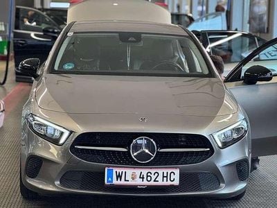 Gebraucht Mercedes A180 Progressive 116 PS (85 kW) 2019 Limousine