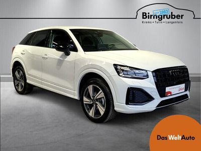 Weiss metallic Neu 2025 Audi Q2 Admired SUV | € 32.390 (Etwas zu teuer)