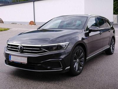 Grau Gebraucht 2021 VW Passat GTE Kombi | € 25.200 (Etwas zu teuer)