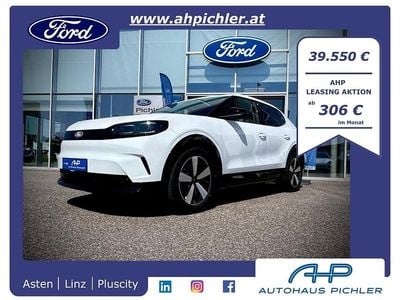 Frozen white Neu 2025 Ford Capri Extended Range SUV | € 39.550 (Fairer Preis)
