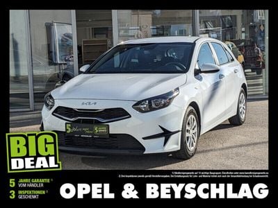 Weiss Gebraucht 2023 Kia Ceed Kleinwagen | € 15.600 (Guter Preis)