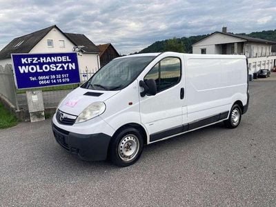 Weiß Gebraucht 2011 Opel Vivaro Van / Kleinbus | € 2.490 (Superpreis)