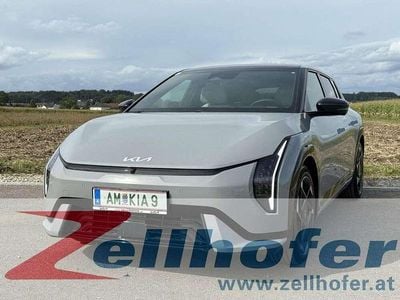 Grau Neu 2025 Kia EV4 GT-Line Limousine | € 50.490 (Etwas zu teuer)