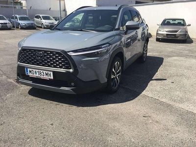 Grau Neu 2025 Toyota Corolla Active Limousine | € 34.990 (Fairer Preis)