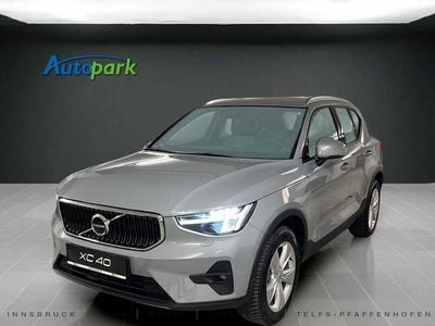 Gebraucht Volvo XC40 Core 129 PS (94 kW) 2023 Grau SUV