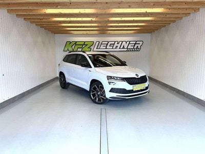 Weiß Gebraucht 2022 Skoda Karoq SportLine SUV | € 35.450 (Etwas zu teuer)