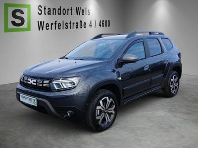 Grau Gebraucht 2023 Dacia Duster Journey Limousine | € 20.990 (Superpreis)