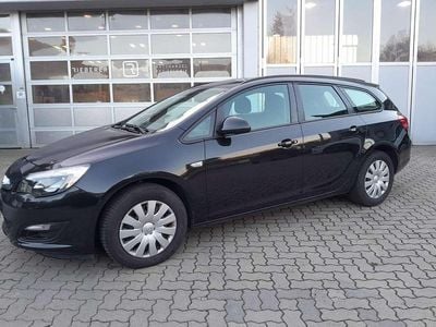 Schwarz Gebraucht 2015 Opel Astra Edition Kombi | € 7.999 (Fairer Preis)