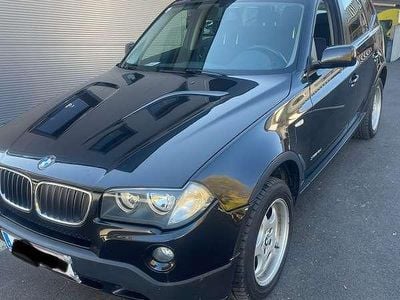 Schwarz Gebraucht 2009 BMW X3 SUV | € 8.990 (Fairer Preis)