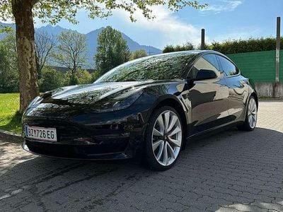 Gebraucht 2021 Tesla Model 3 Performance Limousine | € 31.990 (Etwas zu teuer)