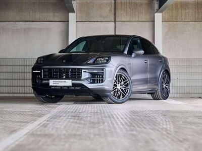 Mittelgrau metallic Gebraucht 2025 Porsche Cayenne SUV | € 135.890
