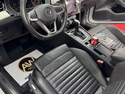 gebraucht VW Passat Variant Elegance 20 SCR TDI 4Motion DSG