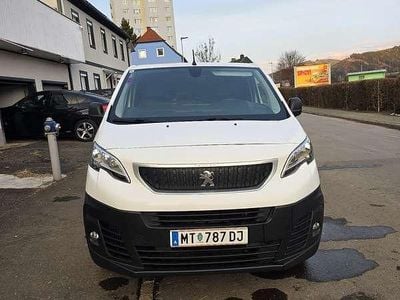 Gebraucht Peugeot Expert 128 PS (94 kW) 2019 Van