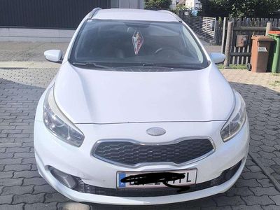 Gebraucht Kia Ceed Sportswagon 90 PS (66 kW) 2013 Weiß Kombi