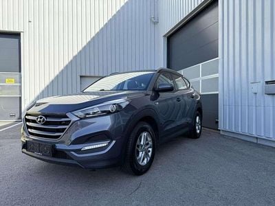 Grau Gebraucht 2016 Hyundai Tucson Comfort SUV | € 13.500 (Teuer)