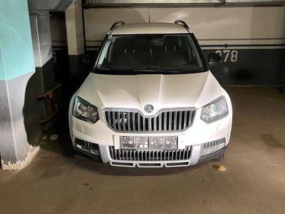 gebraucht Skoda Yeti Outdoor 2,0 TDI SCR 4x4 Style