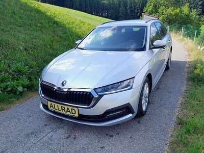 Silber Gebraucht 2021 Skoda Octavia Style Kombi | € 26.490 (Teuer)