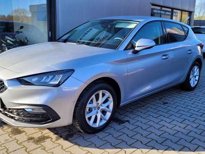 gebraucht Seat Leon Style eTSI*5J.Gar*LED*Shzg*PDCv+h*Cam*16" 81 kW...