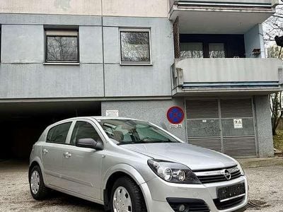 Gebraucht Opel Astra 90 PS (66 kW) 2006 Limousine