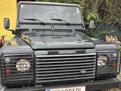 Gebraucht Land Rover Defender 122 PS (89 kW) 2000 Grün SUV