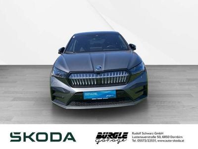 Mittelgrau metallic Gebraucht 2024 Skoda Enyaq iV RS SUV | € 52.000 (Teuer)