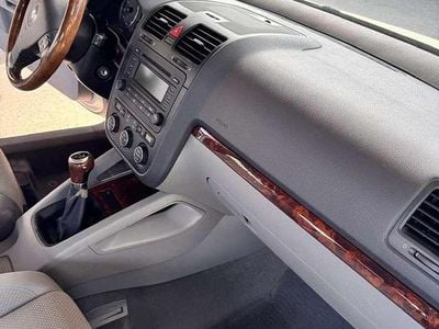 Silber Gebraucht 2004 VW Golf IV Comfortline Limousine | € 2.500 (Fairer Preis)