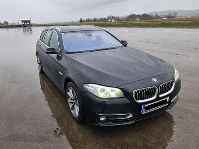 Gebraucht BMW 530 Luxury Line 258 PS (189 kW) 2016 Kombi
