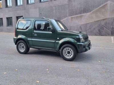 Grün Gebraucht 2014 Suzuki Jimny SUV | € 15.950 (Etwas zu teuer)