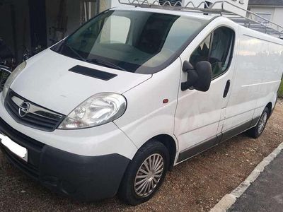 Gebraucht Opel Vivaro 114 PS (83 kW) 2013 Weiß Van / Kleinbus
