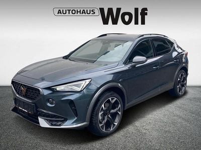Dunkelgrau metallicperleffekt Gebraucht 2022 Cupra Formentor SUV | € 37.990