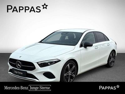 Polarweiß Gebraucht 2024 Mercedes A180 Progressive Limousine | € 35.900 (Etwas zu teuer)