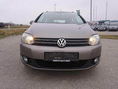 Gebraucht VW Golf VII 105 PS (77 kW) 2012 Braun Limousine