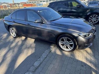 Gebraucht 2015 BMW 318 Limousine | € 18.500 (Etwas zu teuer)