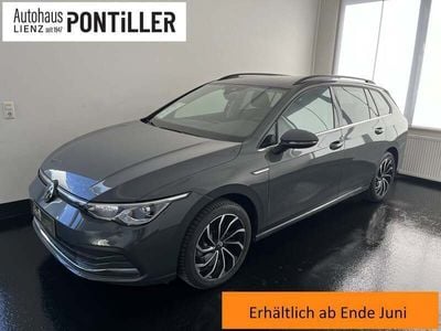 Mittelgrau metallic Gebraucht 2024 VW Golf VIII Style Kombi | € 40.900
