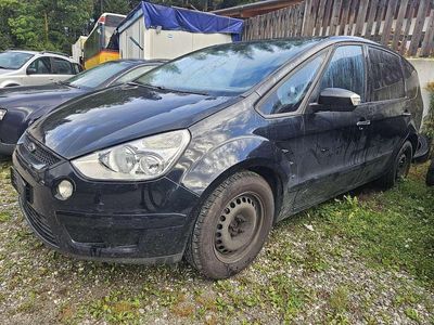 Schwarz Gebraucht 2009 Ford S-MAX Trend Van / Kleinbus | € 1.500 (Teuer)