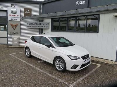 Weiß Gebraucht 2024 Seat Ibiza FR Limousine | € 19.899 (Etwas zu teuer)