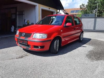 Rot Gebraucht 2000 VW Polo Comfortline Limousine | € 2.550