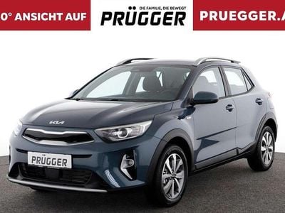 Gebraucht Kia Stonic Silver 99 PS (72 kW) 2025 Grau SUV