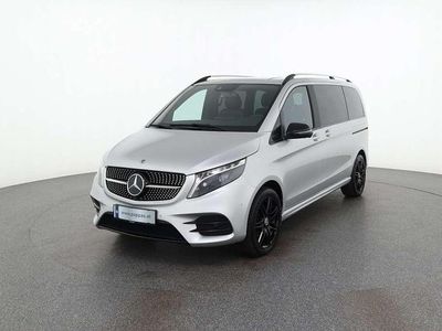 Brillantsilber metal Gebraucht 2023 Mercedes V300 Avantgarde Van / Kleinbus | € 107.988
