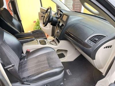 Gebraucht 2014 Lancia Voyager Platinum Van / Kleinbus | € 11.600